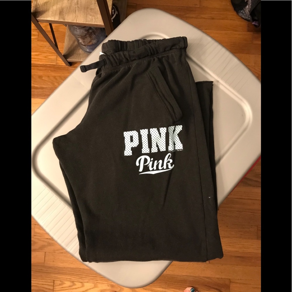 VS Pink boyfriend cut sweatpants